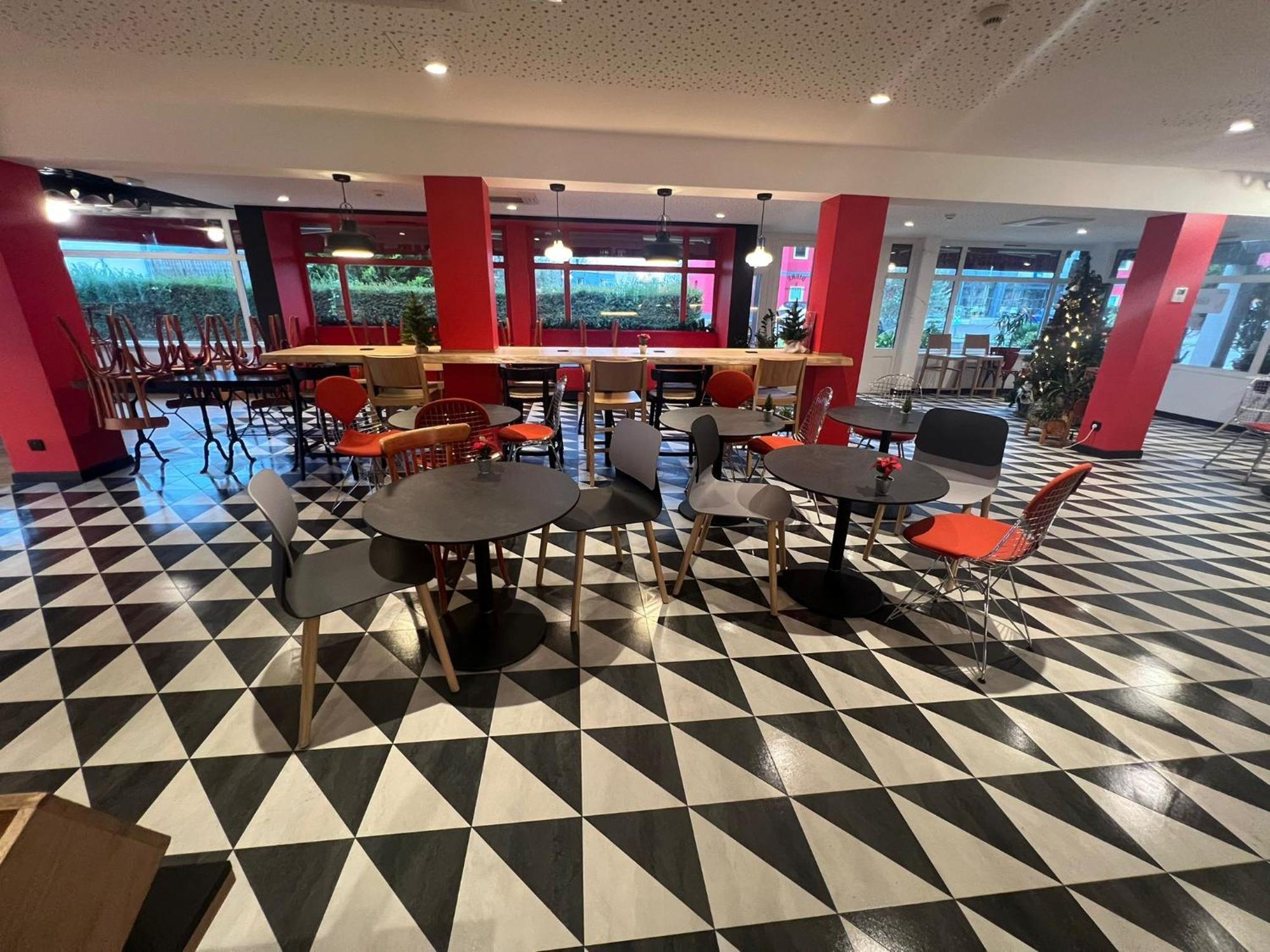 Отель Ibis Strasbourg Sud La Vigie Оствальд Экстерьер фото